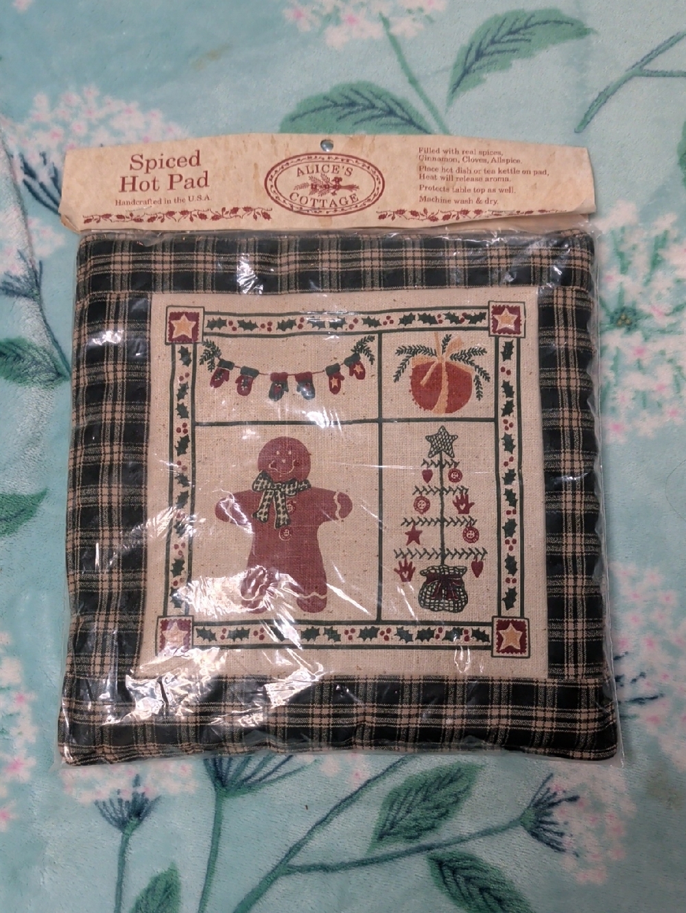 Alice's Cottage Spiced Hot Pad - Black Plaid with Holiday Gingerbread Design